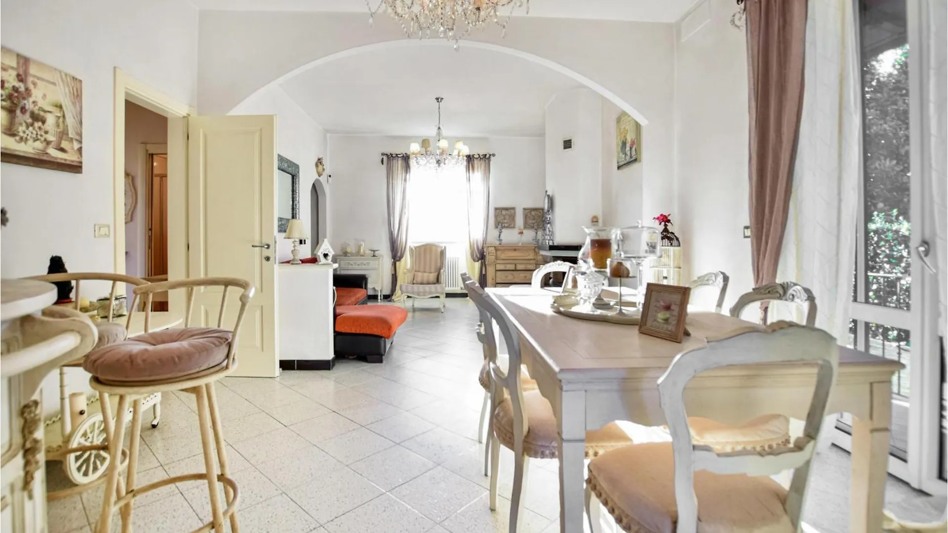 Gorgeous Apartment In Capezzano Pianore